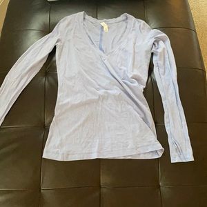 Lavender long sleeve lululemon v-neck shirt